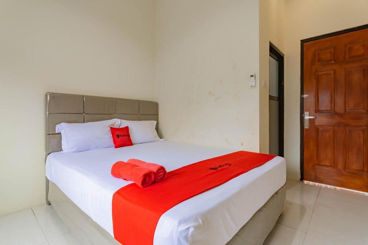 Reddoorz Near Arka Sepinggan Airport Balikpapan Hotel Екстериор снимка