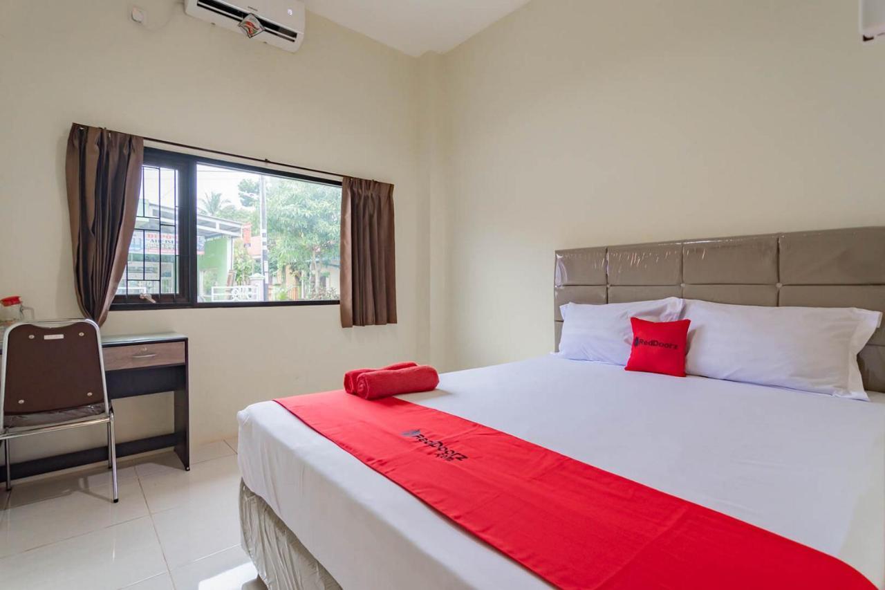 Reddoorz Near Arka Sepinggan Airport Balikpapan Hotel Екстериор снимка