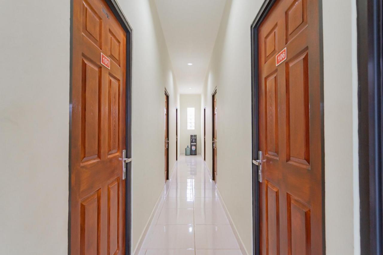 Reddoorz Near Arka Sepinggan Airport Balikpapan Hotel Екстериор снимка